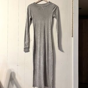 Long silvery Grey Ribbed Dress